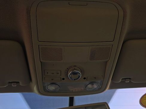 Used 2012 Volkswagen Passat 2.5 SE image 18