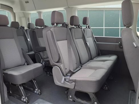 Used 2022 Ford Transit 350 XLT image 13