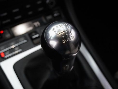 Used 2019 Porsche 718 Cayman RWD image 53