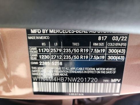 Certified 2022 Mercedes-Benz GLB 250 4MATIC image 31