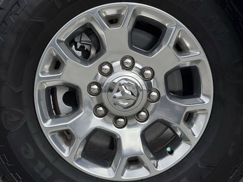 Used 2024 RAM 2500 Laramie image 9