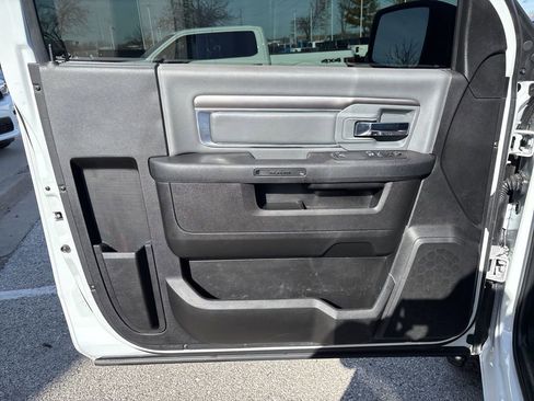 Used 2023 RAM 1500 Classic SLT image 47