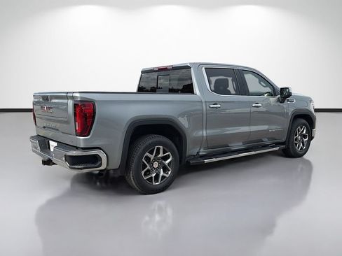 Used 2023 GMC Sierra 1500 SLT w/ SLT Premium Plus Package RWD image 3