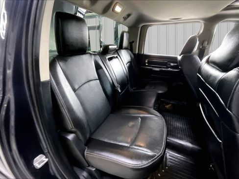 Used 2015 RAM 1500 Laramie AWD/4WD image 26