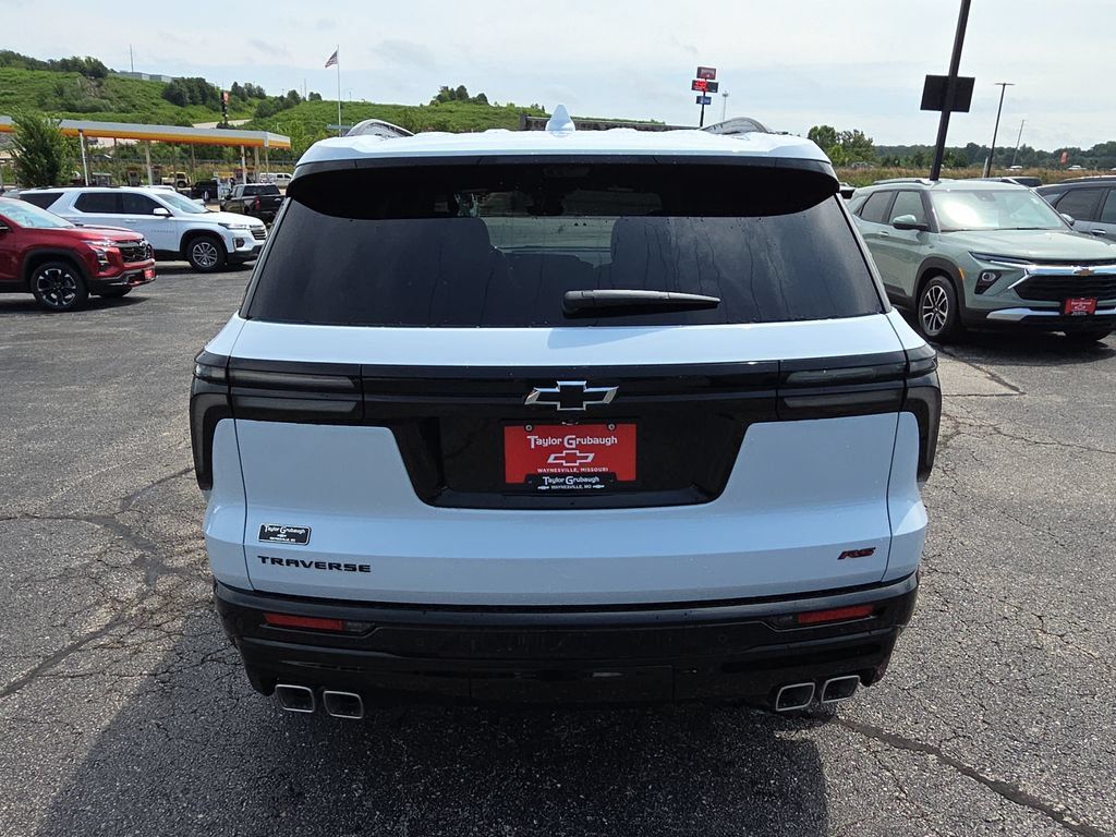 New 2026 Chevrolet Traverse RS FWD image 7