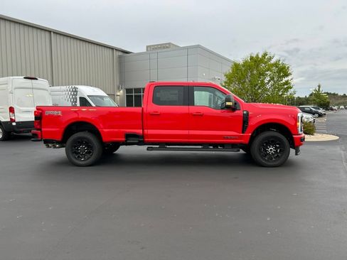 New 2026 Ford F250 XLT w/ XLT Premium Package AWD/4WD image 5