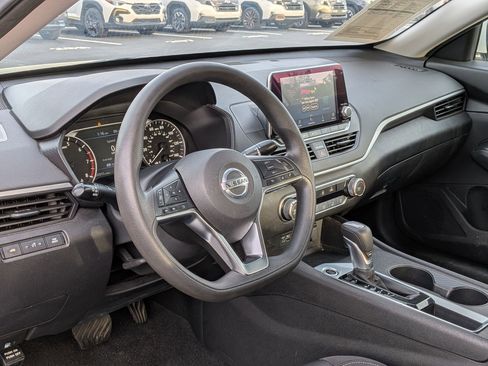 Used 2019 Nissan Altima 2.5 S image 12