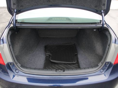 Used 2013 Honda Accord EX image 29