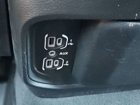 Used 2021 RAM 1500 Big Horn RWD image 33