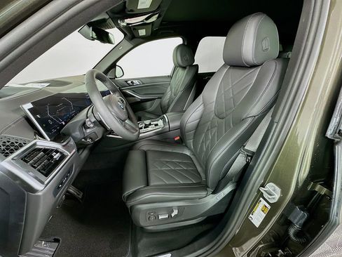 New 2026 BMW X5 sDrive40i image 16