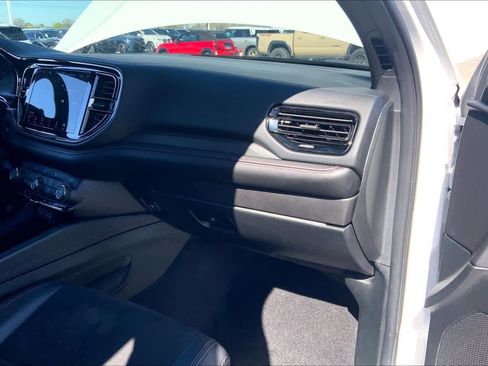Used 2022 Dodge Durango R/T w/ Blacktop Package image 18