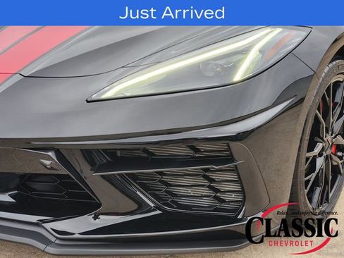 Used 2023 Chevrolet Corvette Stingray Preferred Cpe w/ Z51 Performance Package RWD image 21