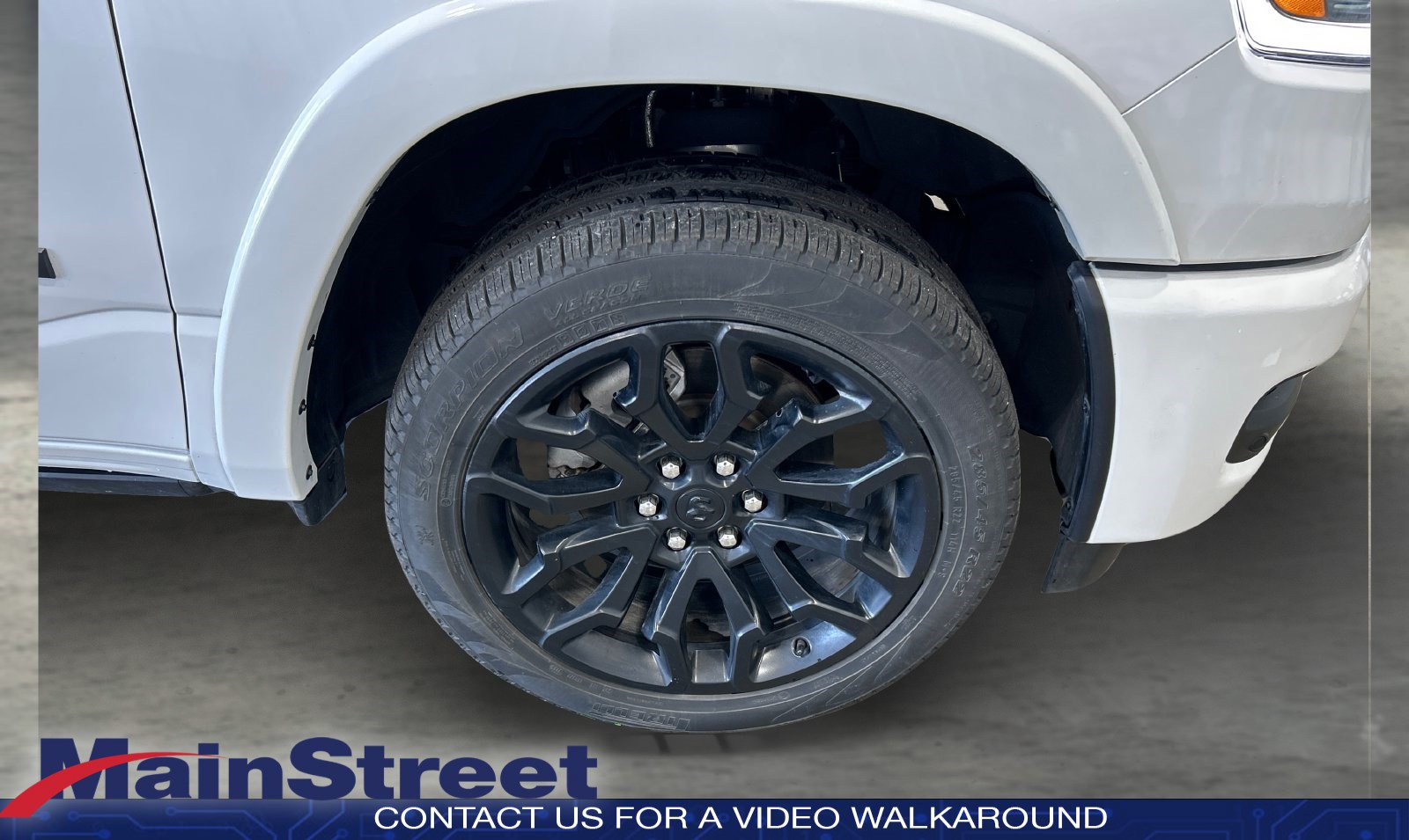 Used 2025 RAM 1500 Limited AWD/4WD image 23