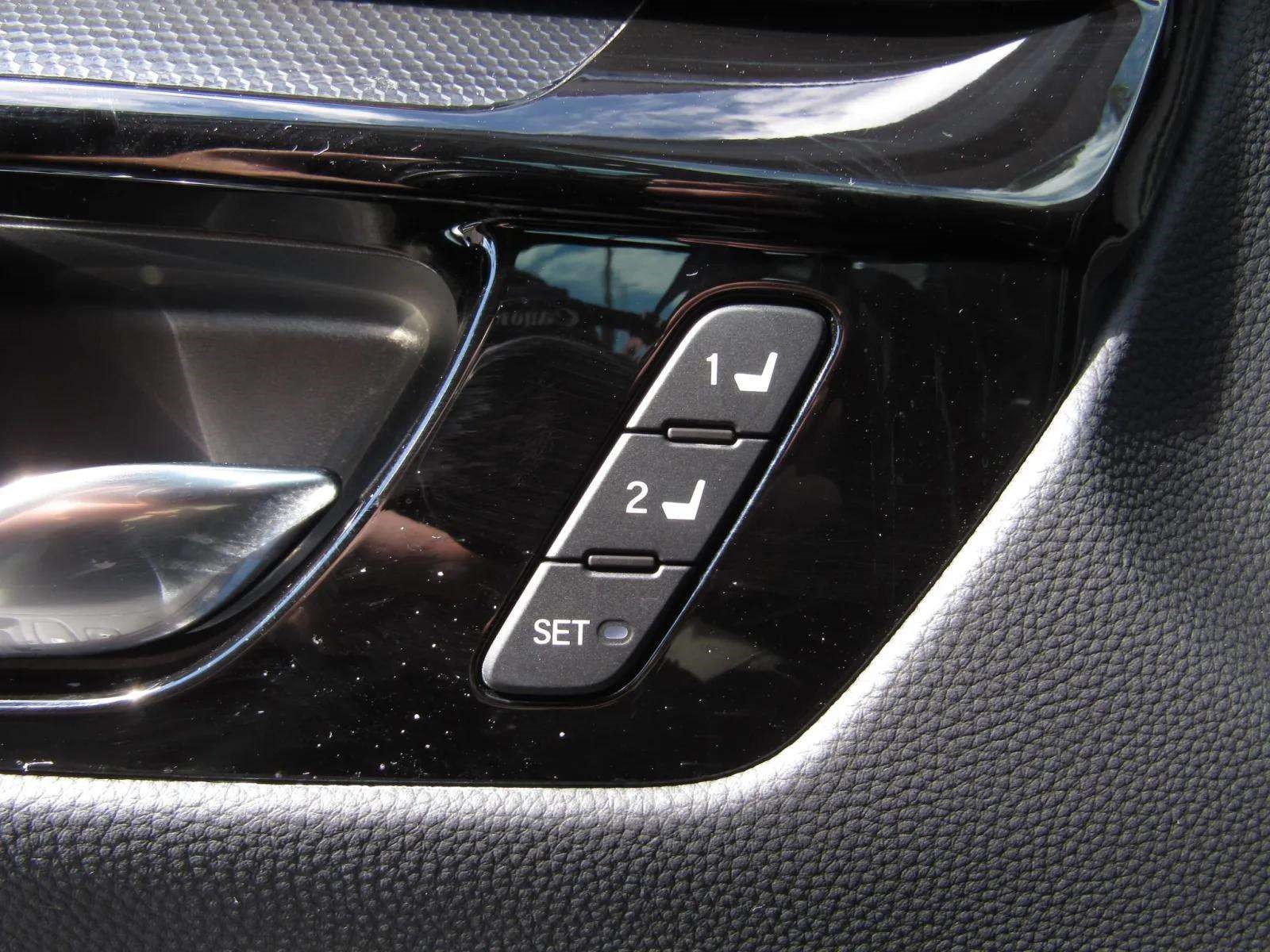 Used 2026 Honda CR-V EX-L image 25