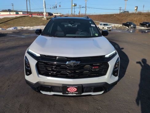 Used 2026 Chevrolet Equinox RS w/ Convenience Package III image 9