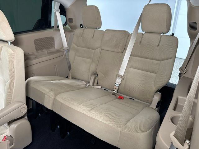 Used 2016 Dodge Grand Caravan SE w/ Quick Order Package 29E SE FWD image 23