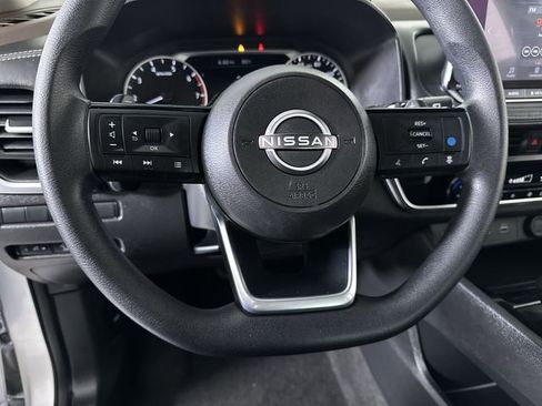 Used 2023 Nissan Rogue SV AWD/4WD image 11