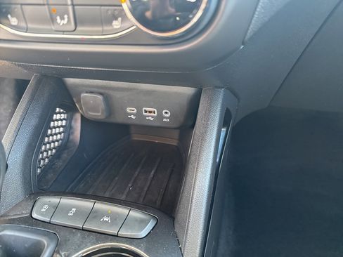 Certified 2023 Chevrolet TrailBlazer LT image 35