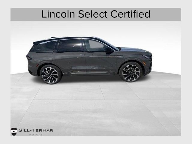 Certified 2024 Lincoln Nautilus Black Label AWD/4WD image 1