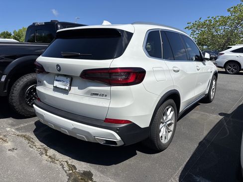 Used 2023 BMW X5 xDrive45e w/ Executive Package AWD/4WD image 25