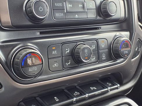 Used 2015 GMC Sierra 1500 SLT w/ All-Terrain Package image 26