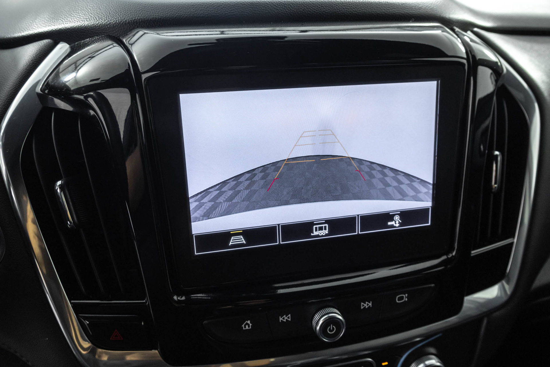 Certified 2023 Chevrolet Traverse LT AWD/4WD image 10