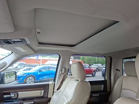 Used 2015 RAM 1500 Laramie w/ Convenience Group RWD image 14