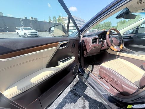 Used 2018 Lexus RX 350 AWD w/ Premium Package image 9