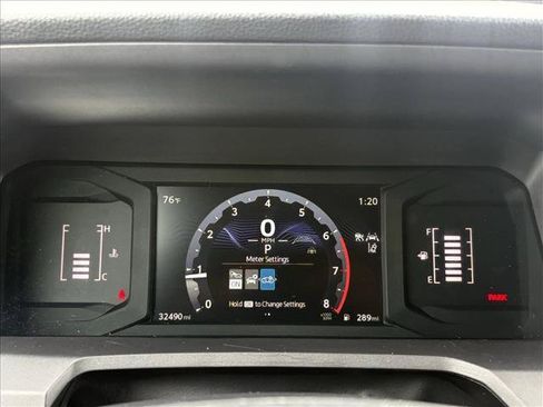 Certified 2025 Toyota Tacoma SR5 AWD/4WD image 13