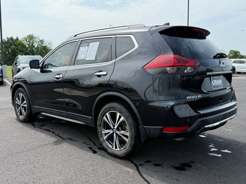 Used 2019 Nissan Rogue SV w/ Premium Package FWD image 6