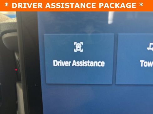 New 2025 Ford Maverick XLT w/ XLT Luxury Package image 11