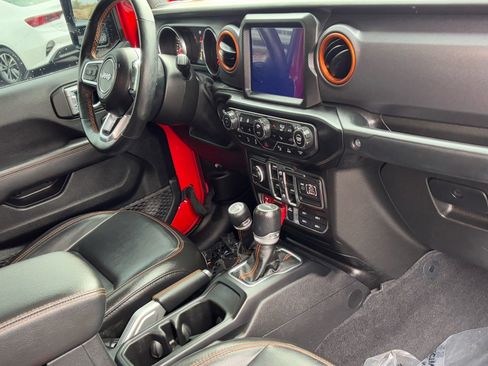 Used 2021 Jeep Gladiator Mojave image 11