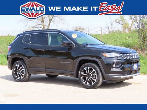 Certified 2022 Jeep Compass Limited AWD/4WD image 1