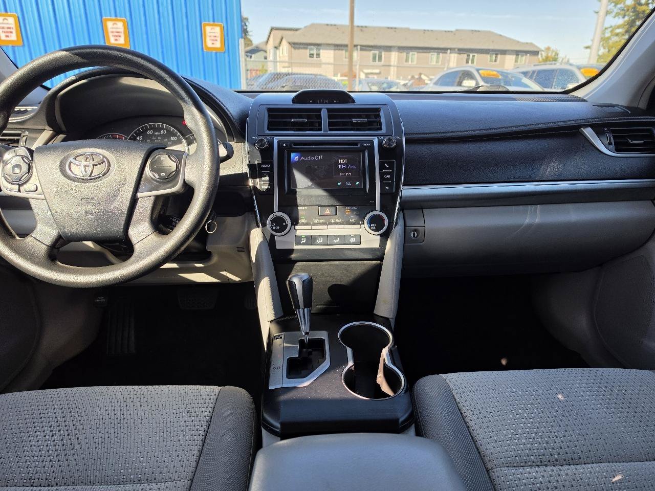 Used 2012 Toyota Camry LE FWD image 20