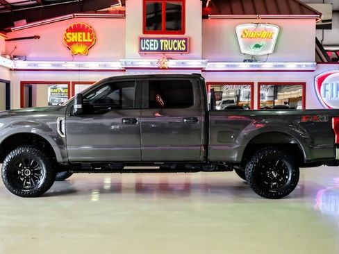 Used 2020 Ford F250 XL w/ STX Appearance Package AWD/4WD image 12