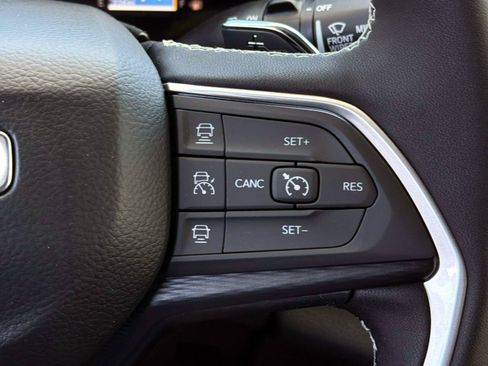New 2026 Jeep Grand Cherokee Laredo X AWD/4WD image 17