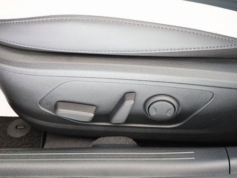 Used 2025 Kia K5 GT-Line w/ GT-Line Premium Package image 13