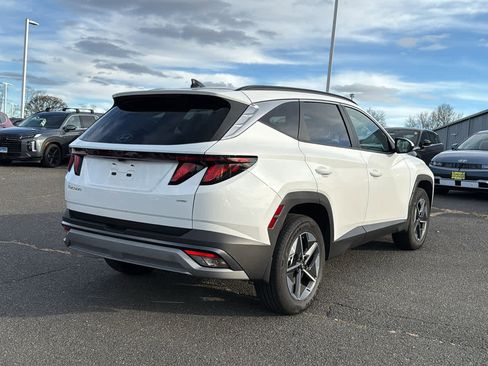 Used 2025 Hyundai Tucson SEL image 3
