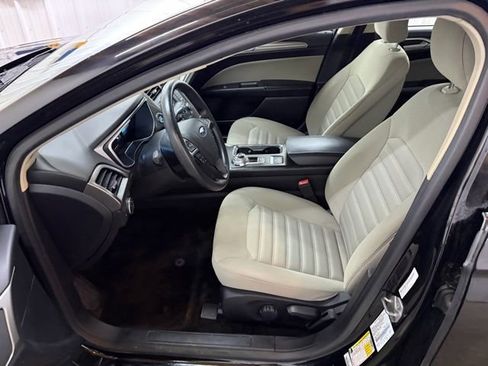 Used 2018 Ford Fusion S image 24