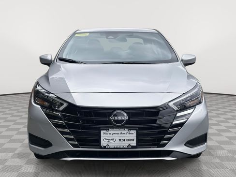New 2025 Nissan Versa SV w/ Trunk Package FWD image 2