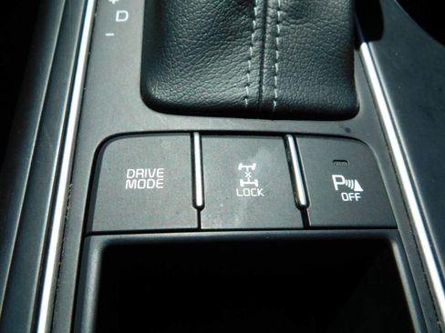 Used 2020 Kia Sorento LX w/ LX I4 Convenience Package AWD/4WD image 18