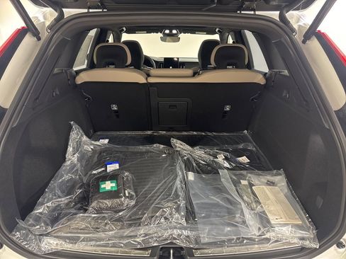 New 2026 Volvo XC60 B5 Plus w/ Protection Package Premier image 29
