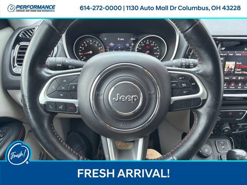 Used 2018 Jeep Compass Limited w/ Navigation Group AWD/4WD image 19