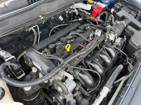 Used 2018 Ford Fusion S image 67