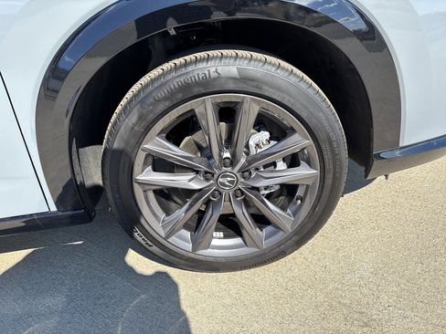 Used 2025 Acura ADX A-Spec image 13