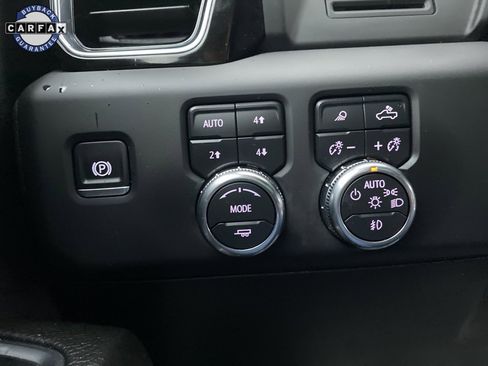 Used 2024 GMC Sierra 2500 Denali image 30