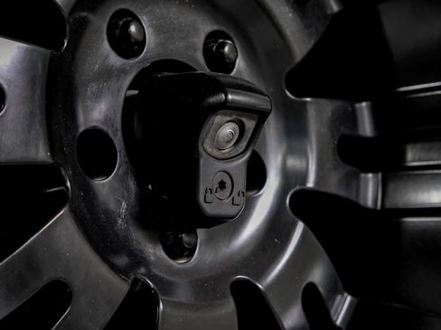 Used 2020 Jeep Wrangler Sport AWD/4WD image 34