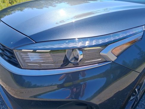 Certified 2024 Kia Forte LXS w/ LXS Technology Package FWD image 9