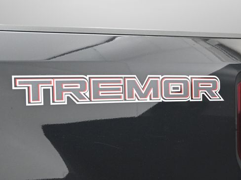 Used 2020 Ford F250 Lariat w/ Tremor Off-Road Package image 11