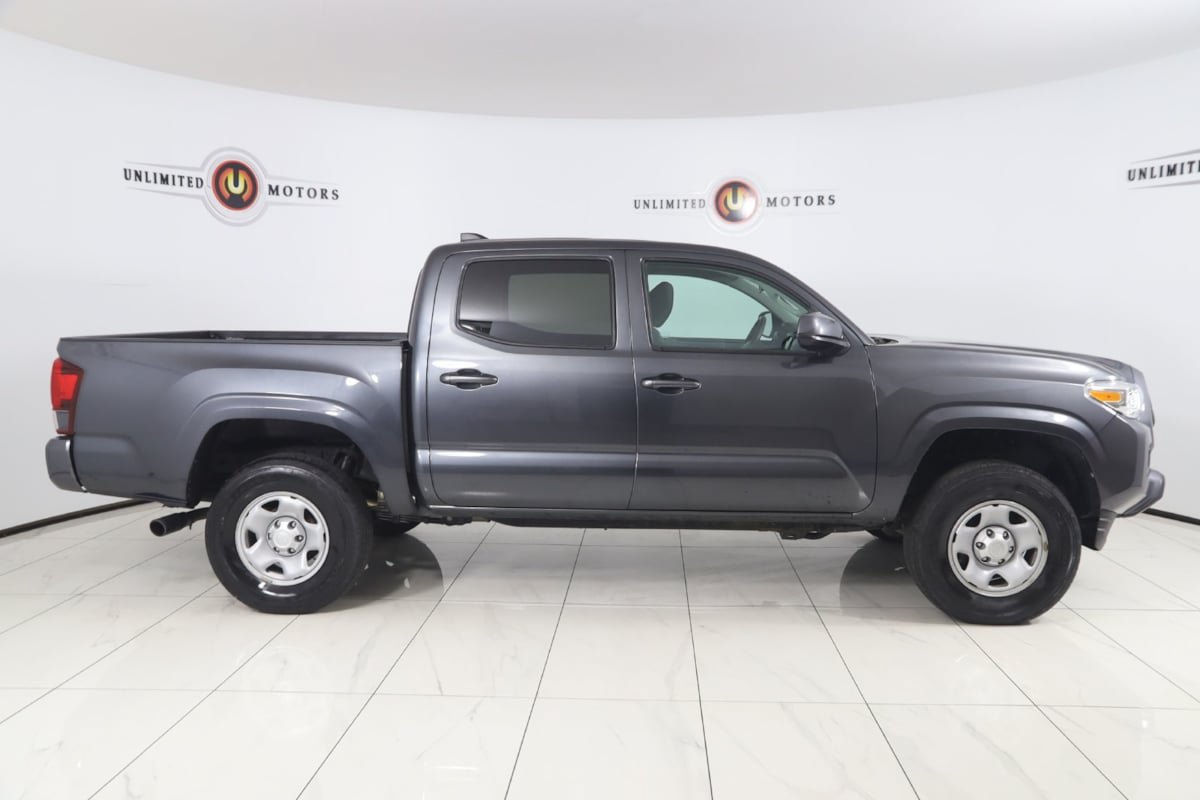 Used 2023 Toyota Tacoma SR AWD/4WD image 2